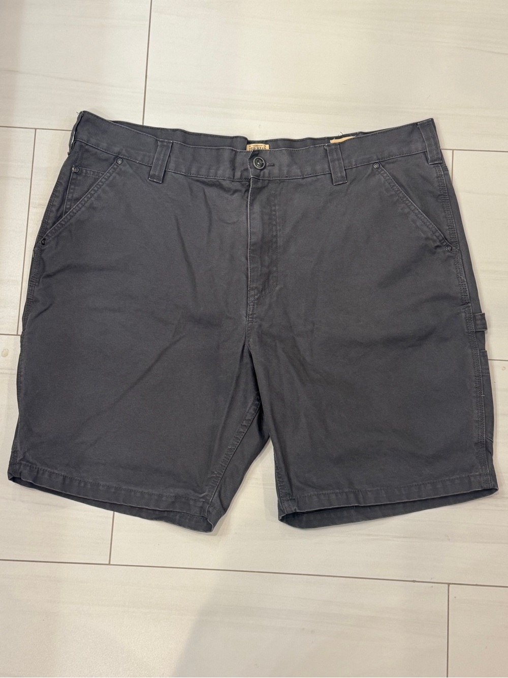RedHead Men's Flat Front Shorts - Charcoal